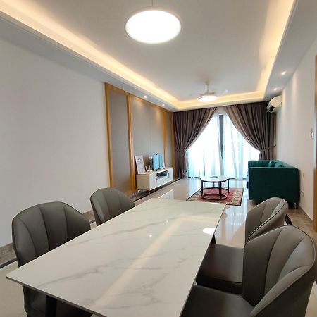 R&F Princess Cove Premium Home Stay 3Bed 2Bath Джохор-Бару Экстерьер фото